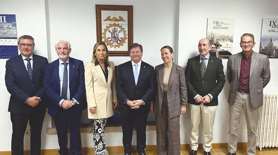 El Consejo General de Agentes de Aduanas reelige a Antonio Llobet como Presidente